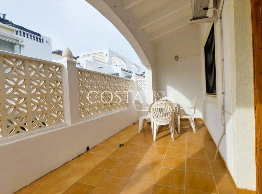 Resale - House -
Orihuela - Los Altos
