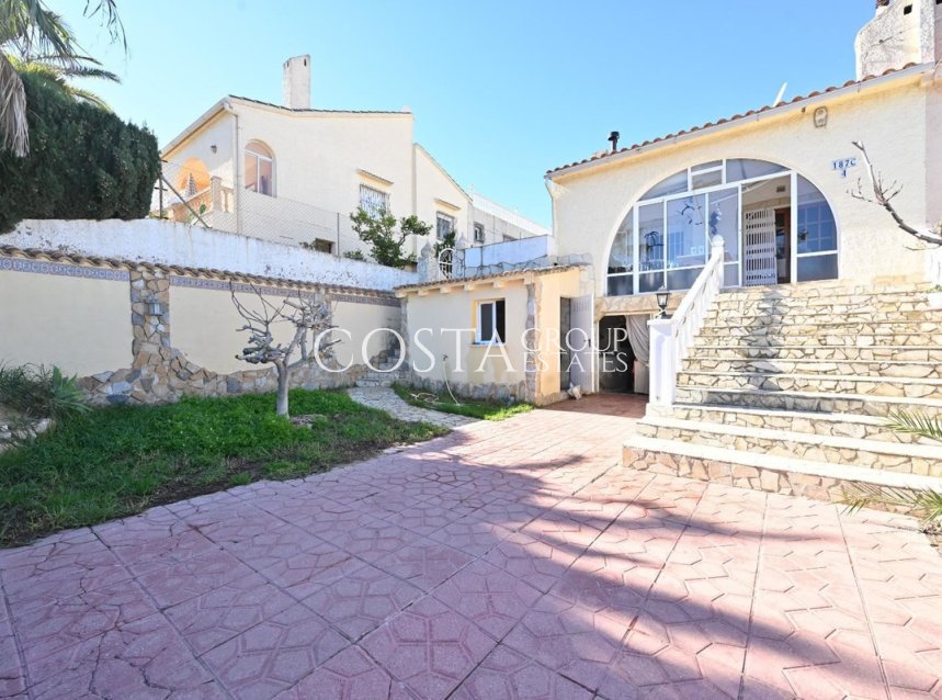 Resale - House -
Orihuela - Los Altos