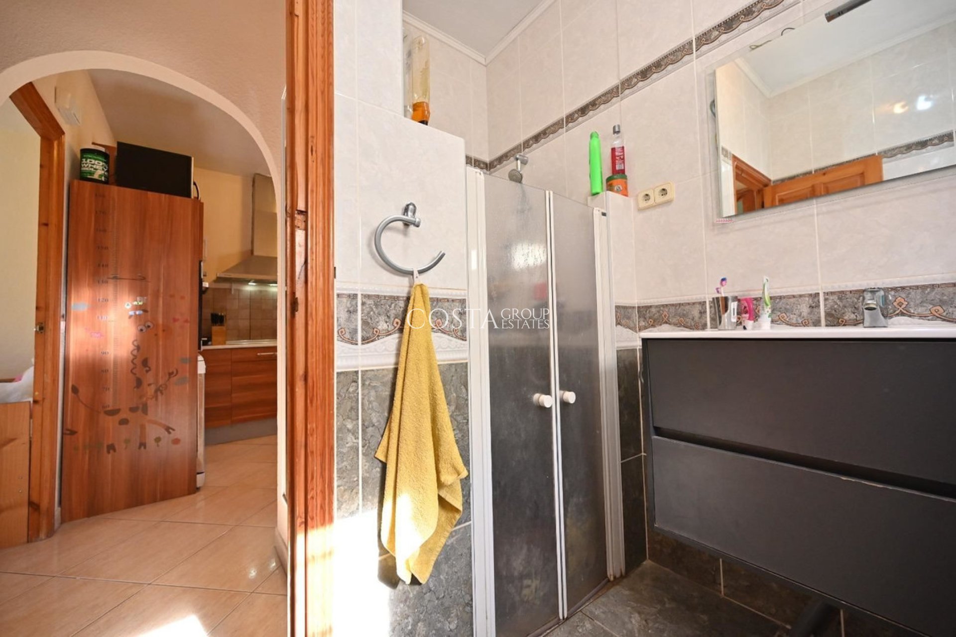 Resale - House -
Orihuela - Los Altos
