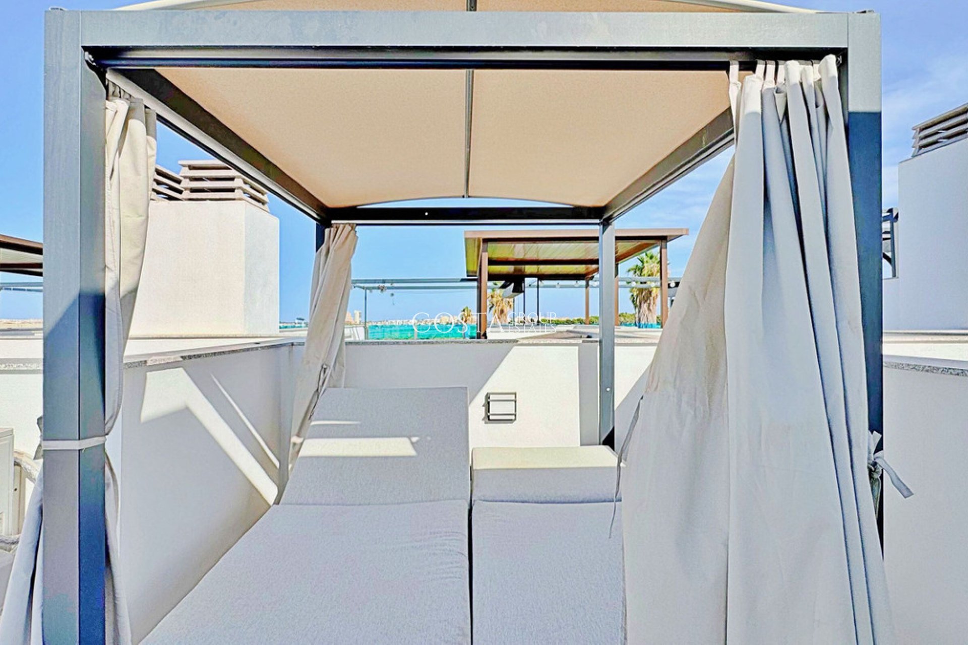 Resale - House -
Orihuela - Los Balcones