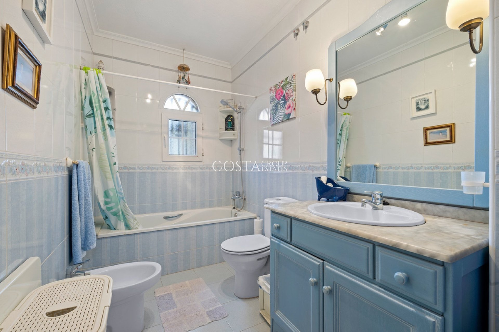 Resale - House -
Orihuela - Los Dolses