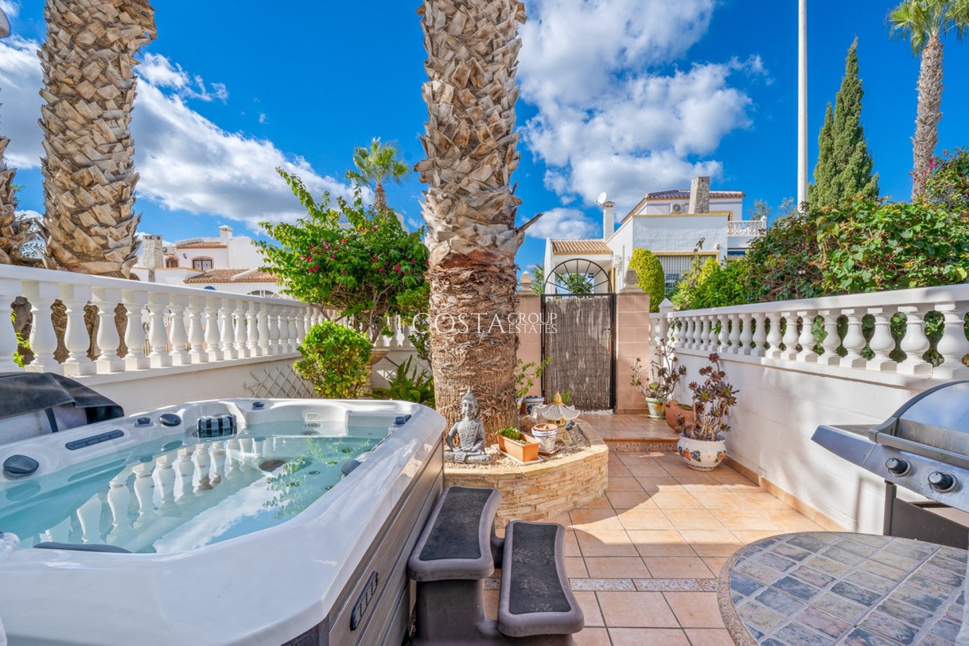 Resale - House -
Orihuela - Los Dolses