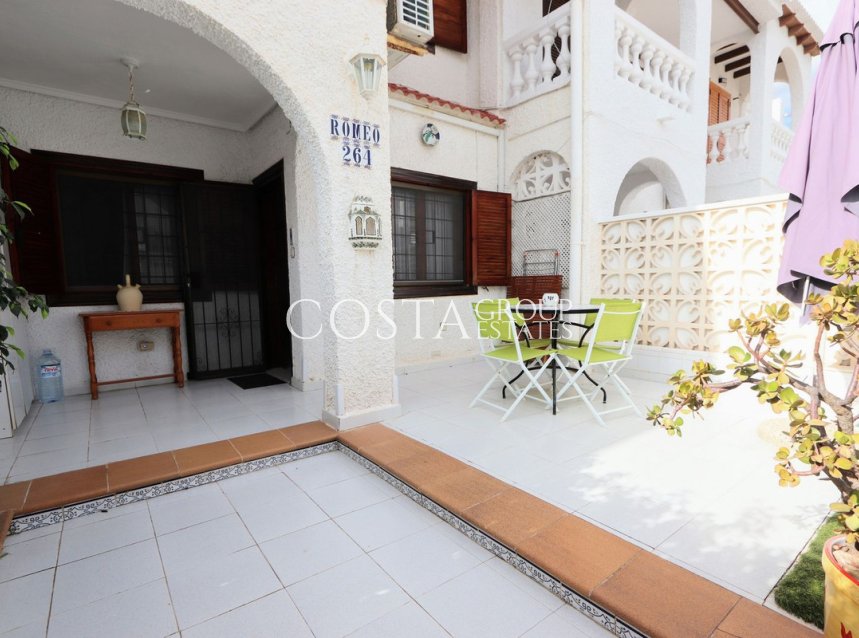 Resale - House -
Orihuela - Mil Palmeras