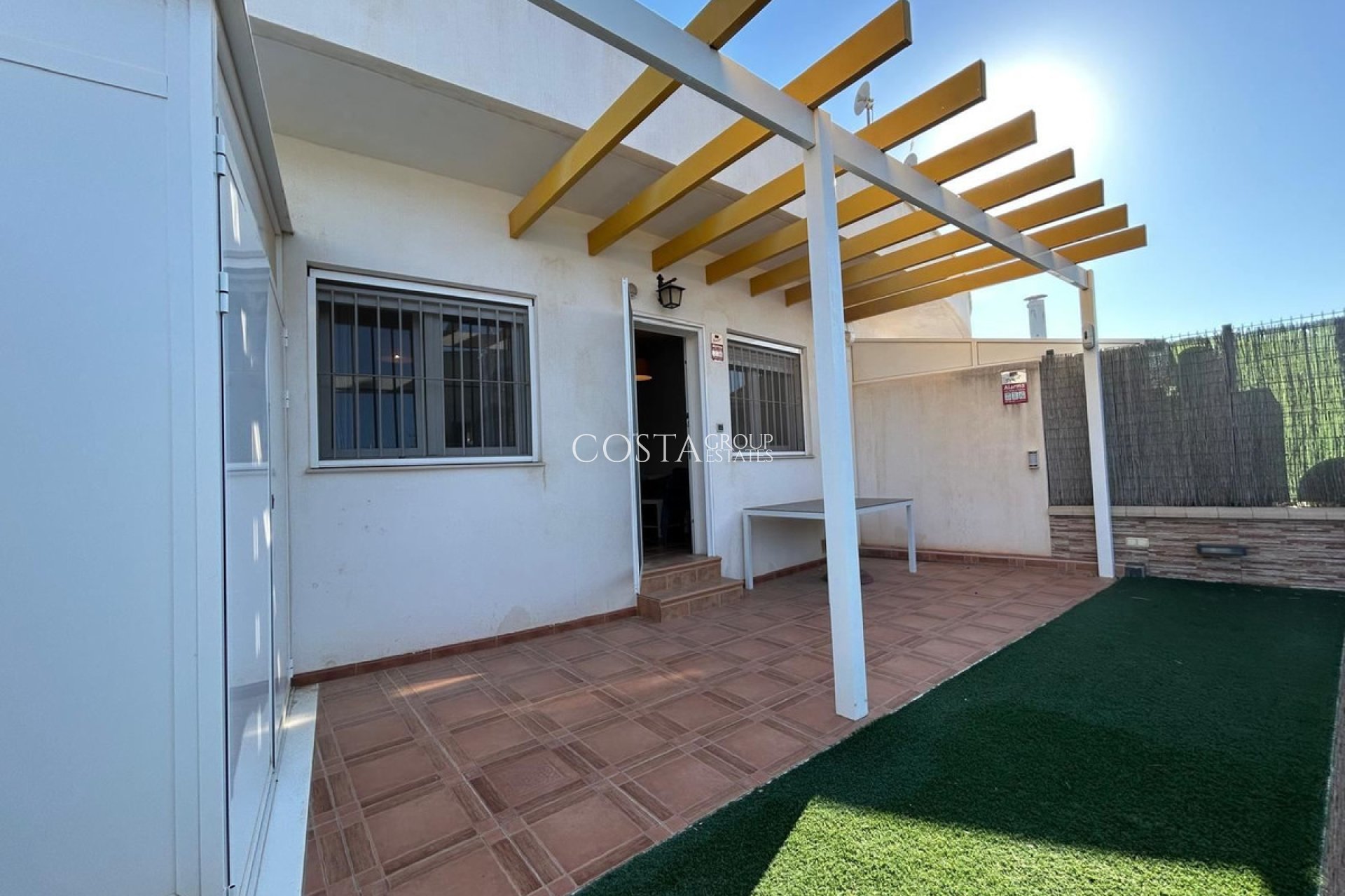 Resale - House -
Orihuela - Mil Palmeras