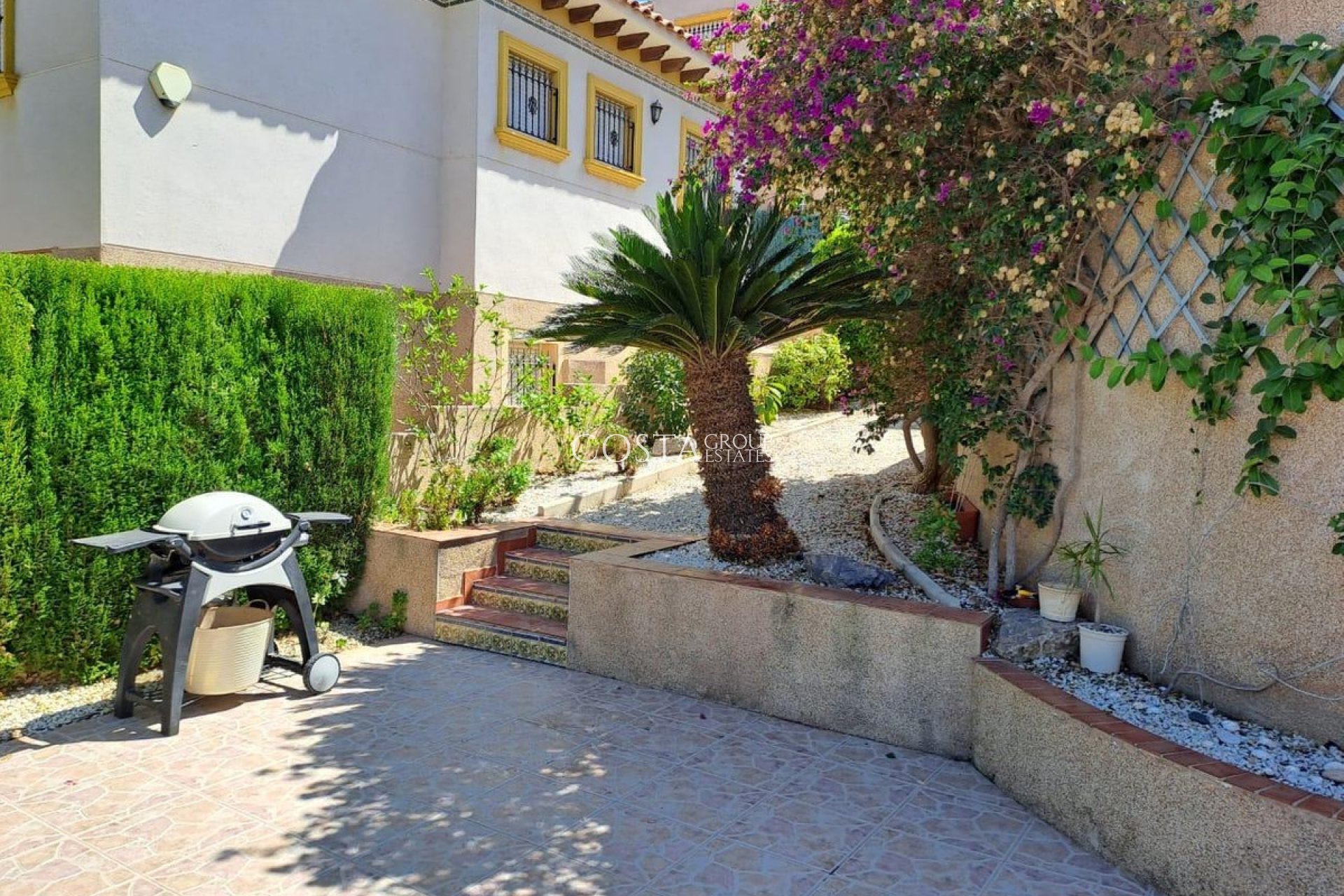 Resale - House -
Orihuela - Orihuela Costa