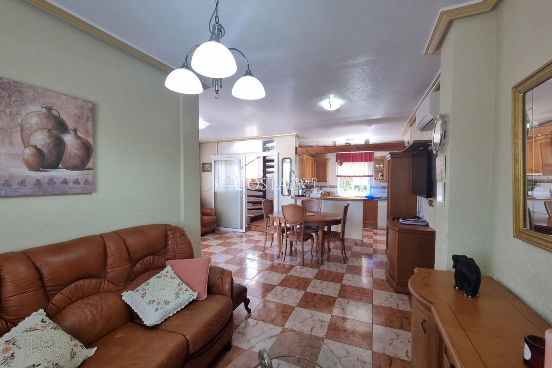 Resale - House -
Orihuela - Orihuela Costa