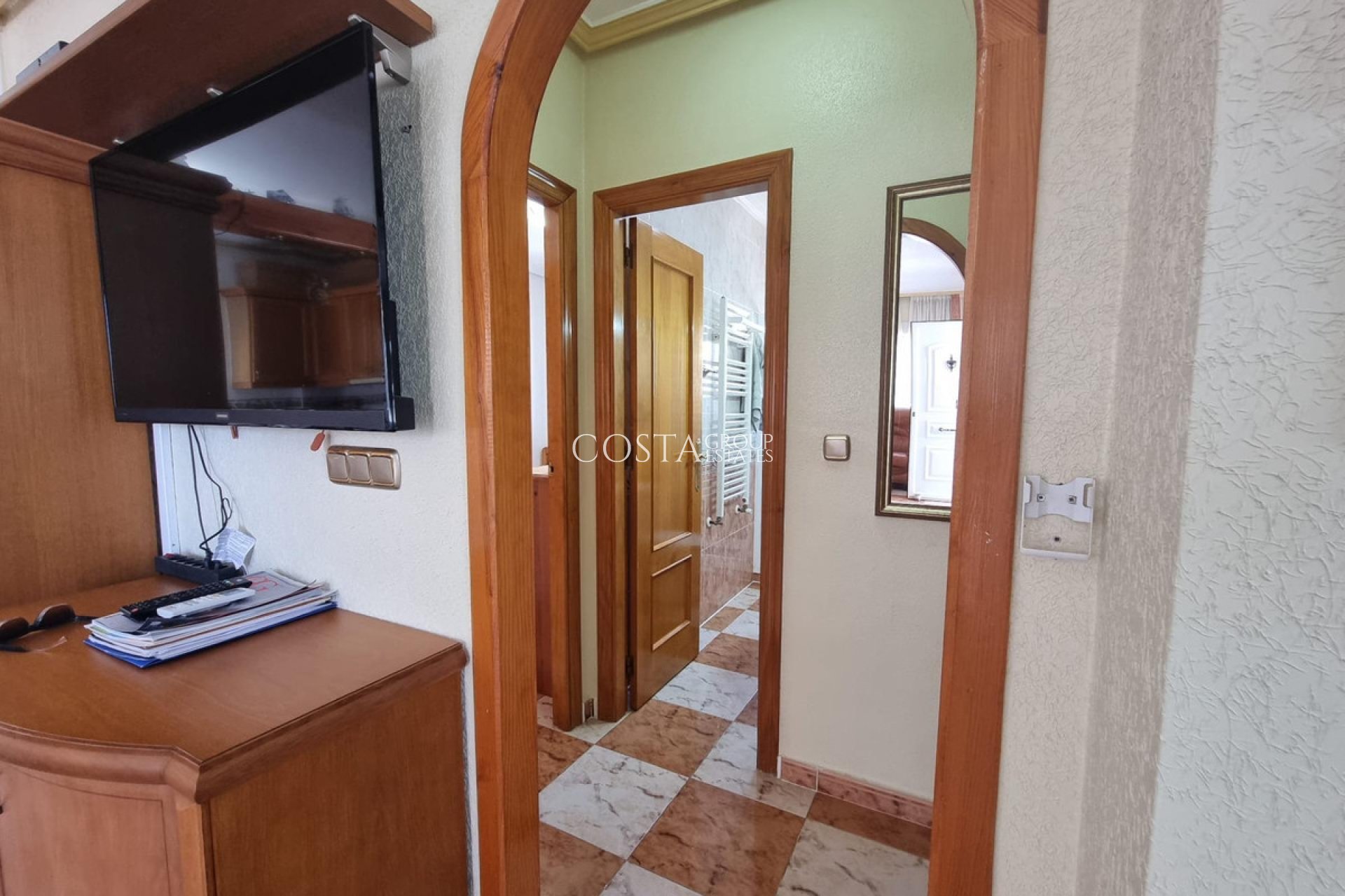 Resale - House -
Orihuela - Orihuela Costa