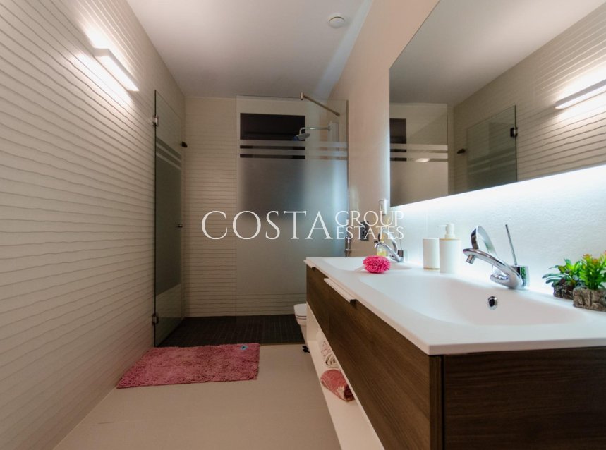 Resale - House -
Orihuela - Orihuela Costa