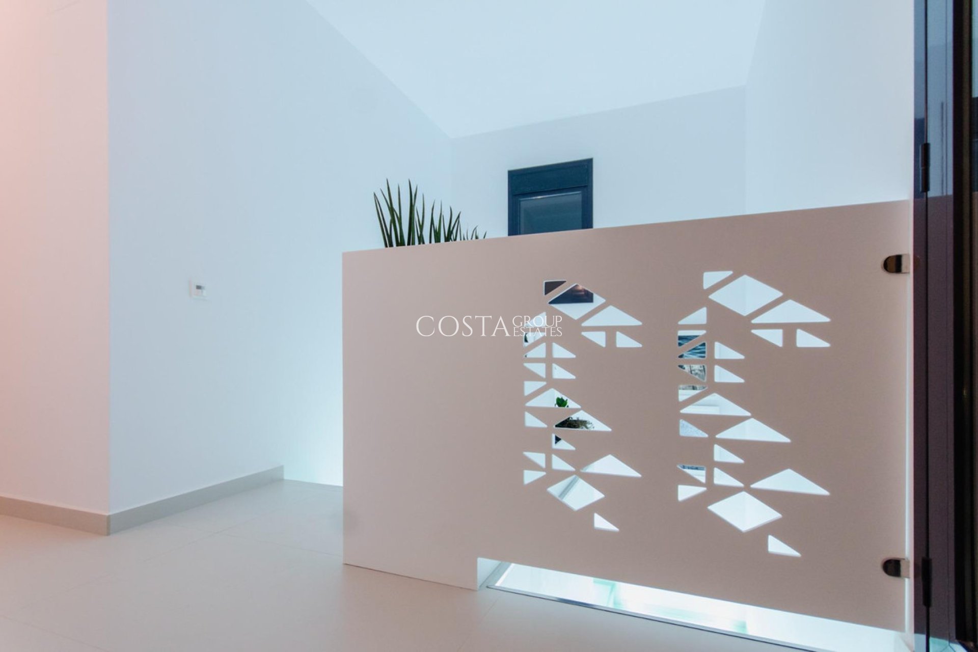 Resale - House -
Orihuela - Orihuela Costa