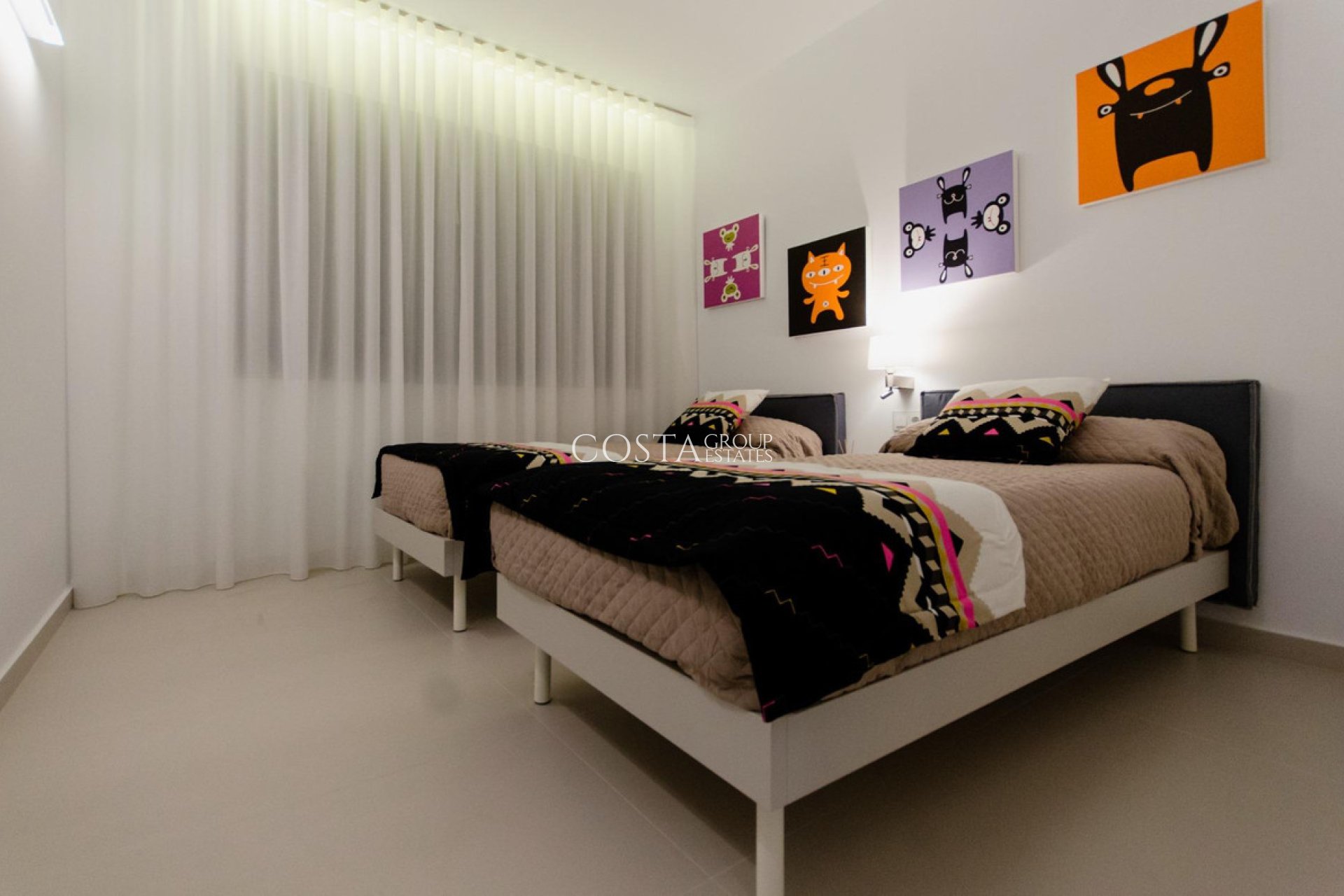 Resale - House -
Orihuela - Orihuela Costa