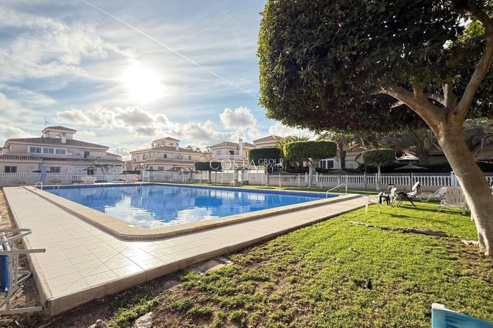 Resale - House -
Orihuela - Orihuela Costa
