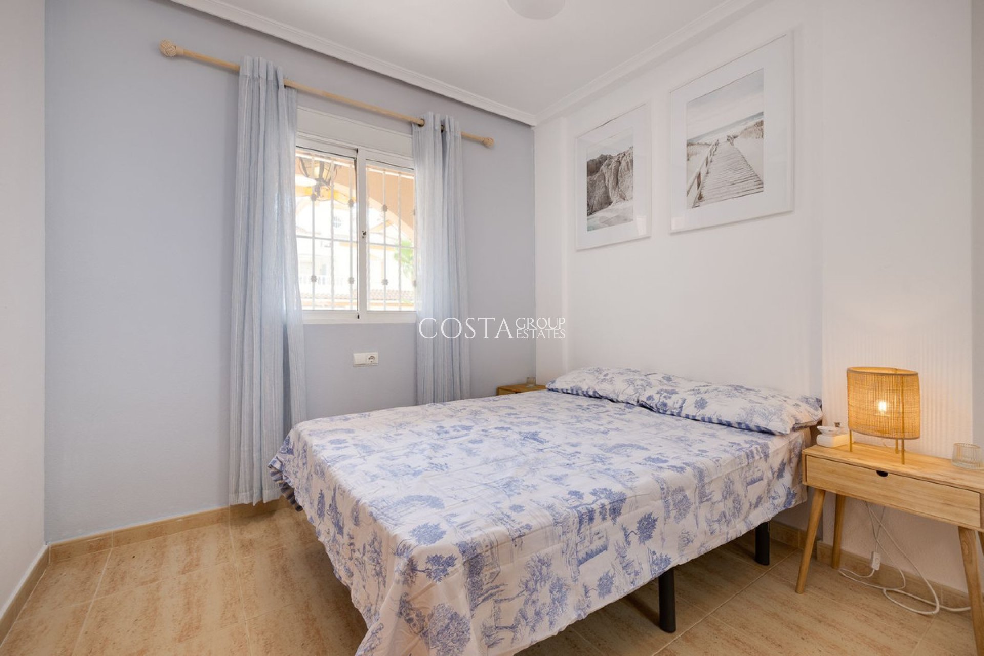 Resale - House -
Orihuela - Orihuela Costa