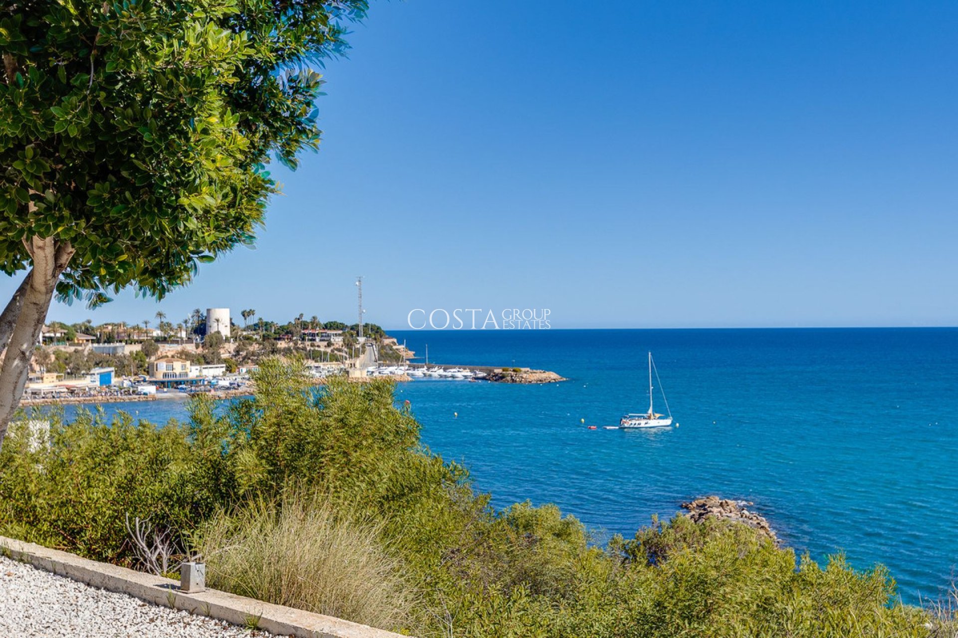 Resale - House -
Orihuela - Orihuela Costa