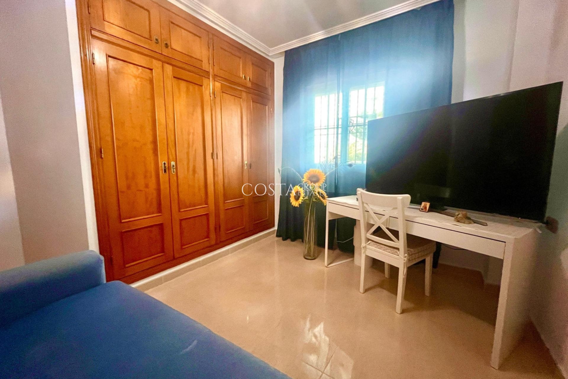 Resale - House -
Orihuela - Orihuela Costa