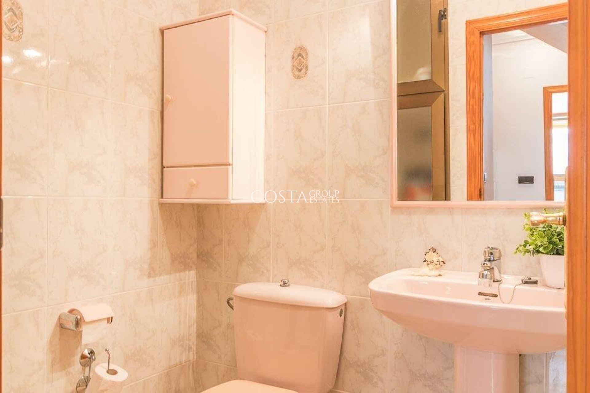 Resale - House -
Orihuela - Orihuela Costa