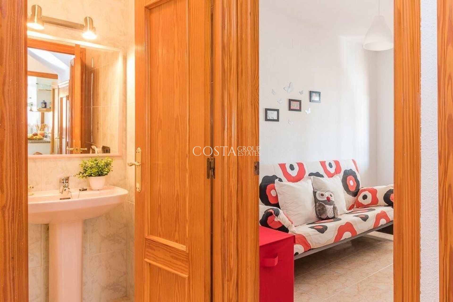 Resale - House -
Orihuela - Orihuela Costa