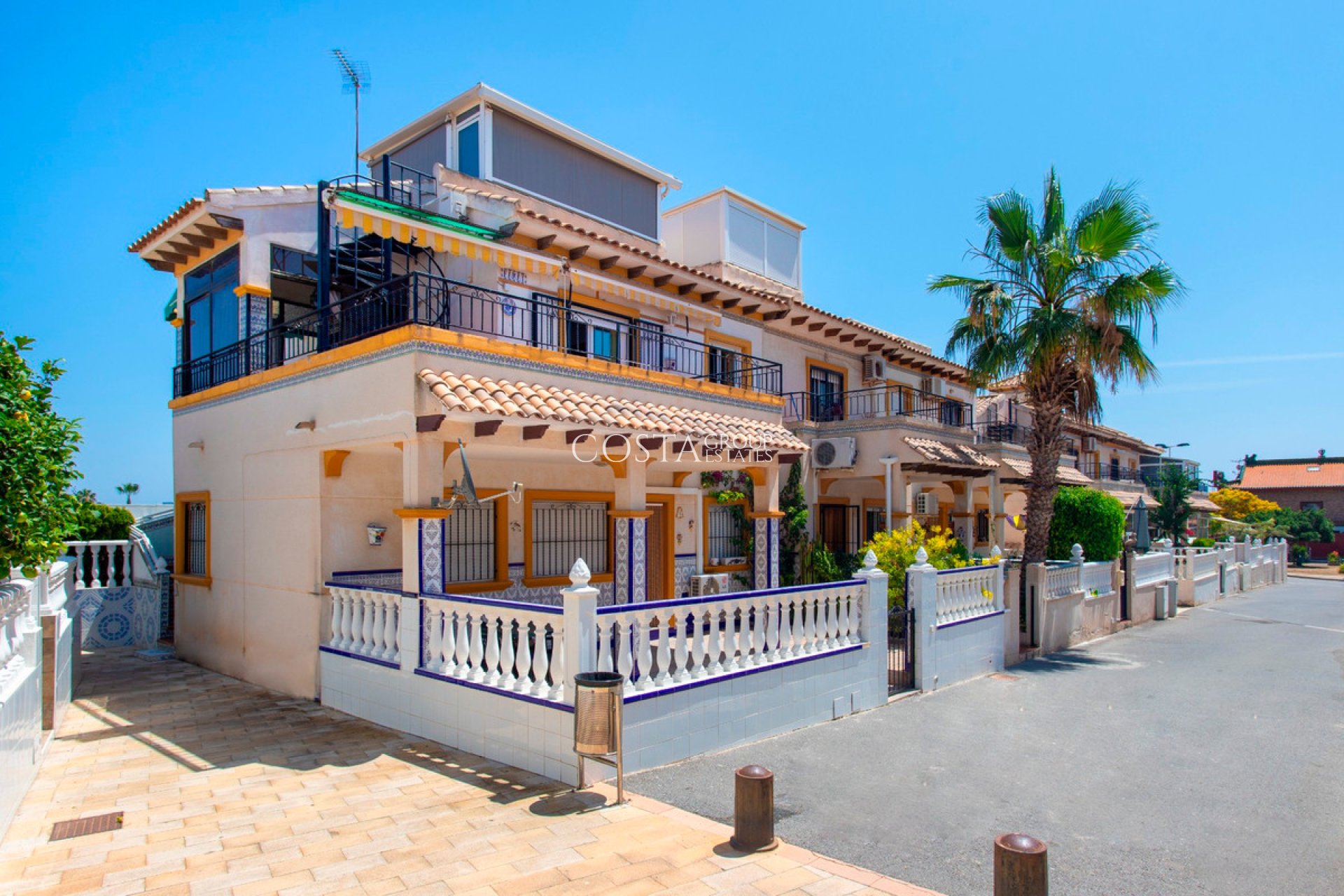 Resale - House -
Orihuela - Orihuela Costa