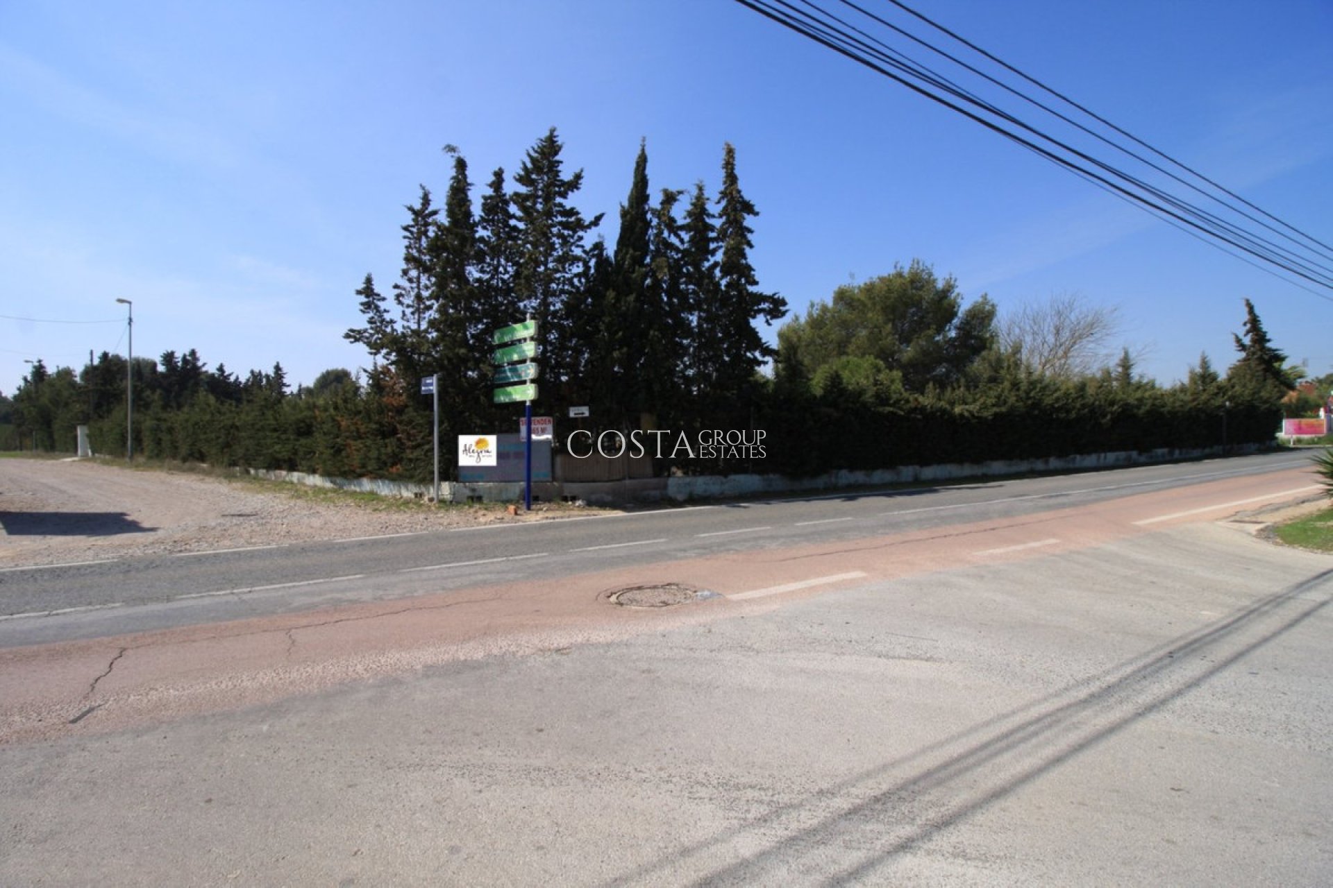 Resale - House -
Orihuela - Orihuela Costa