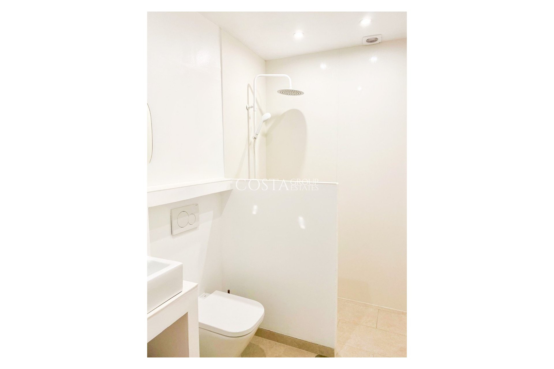 Resale - House -
Orihuela - Orihuela Costa