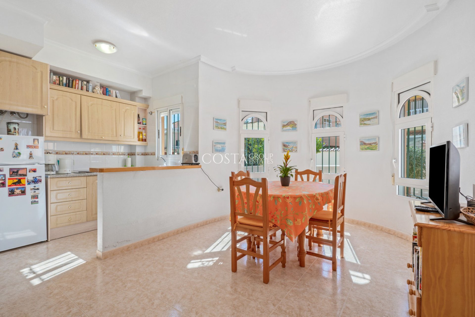 Resale - House -
Orihuela - Orihuela Costa