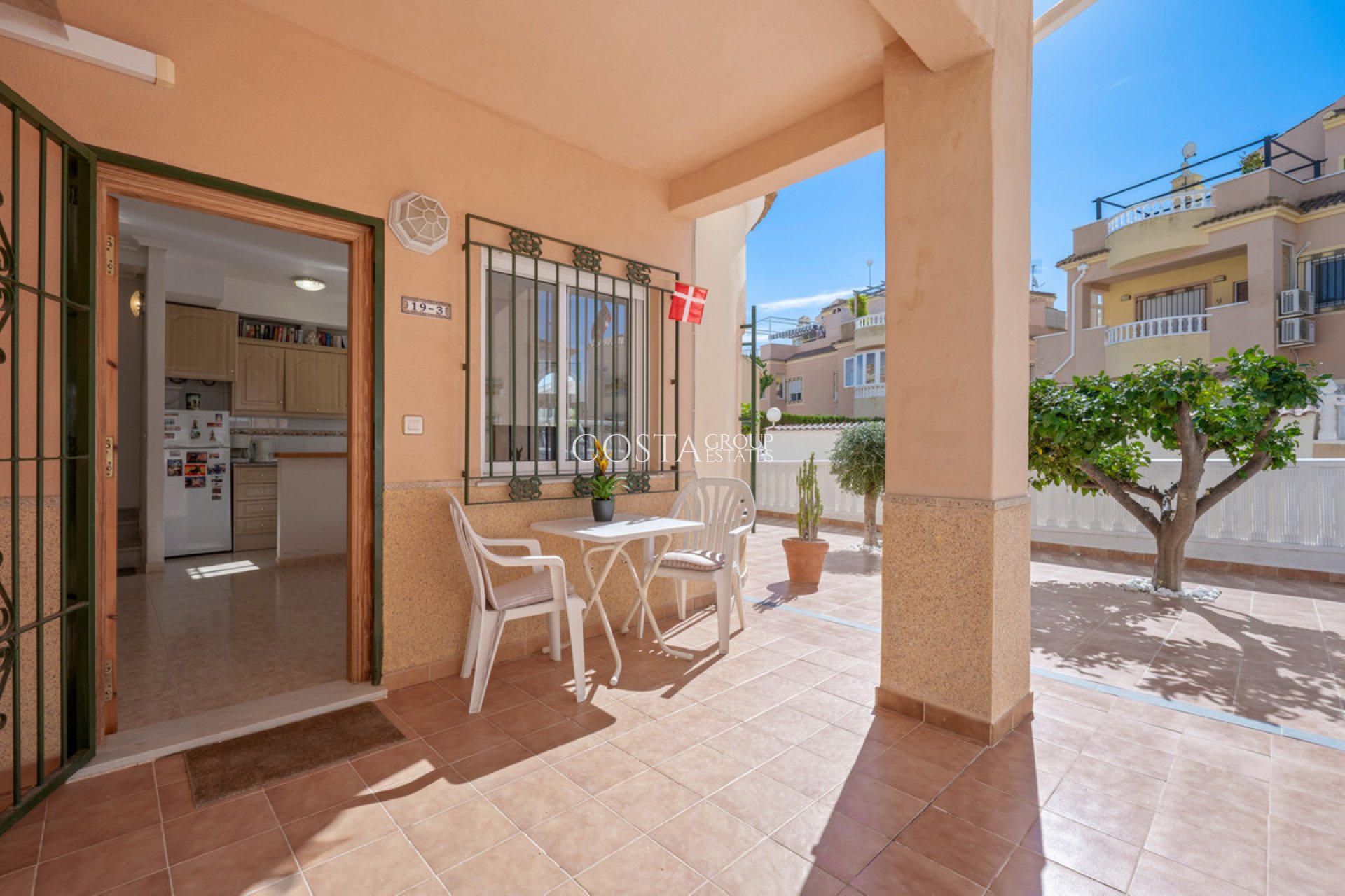 Resale - House -
Orihuela - Orihuela Costa