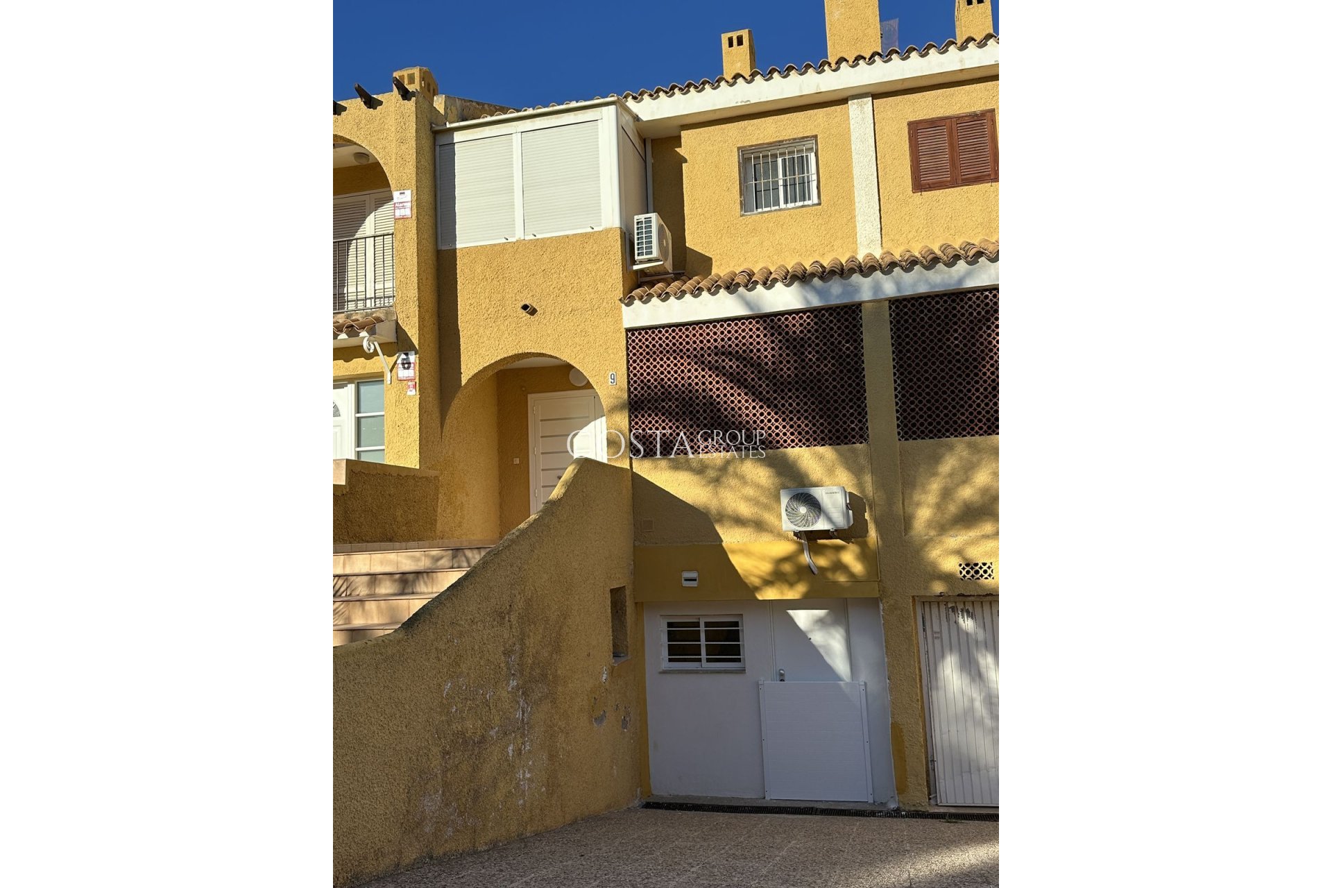 Resale - House -
Orihuela - Orihuela Costa