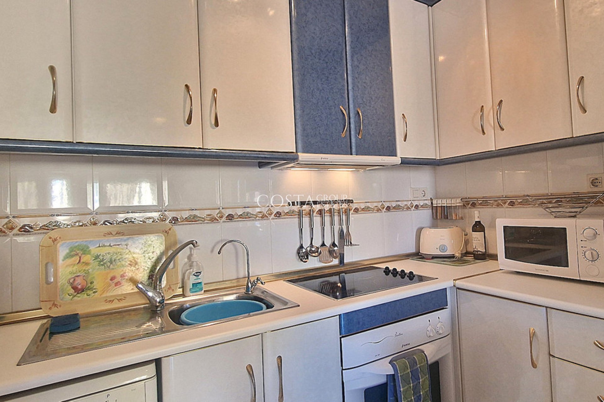 Resale - House -
Orihuela - Orihuela Costa