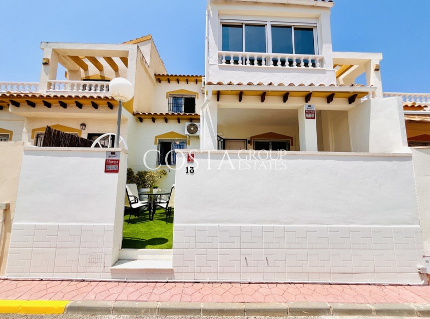 Resale - House -
Orihuela - Playa Flamenca