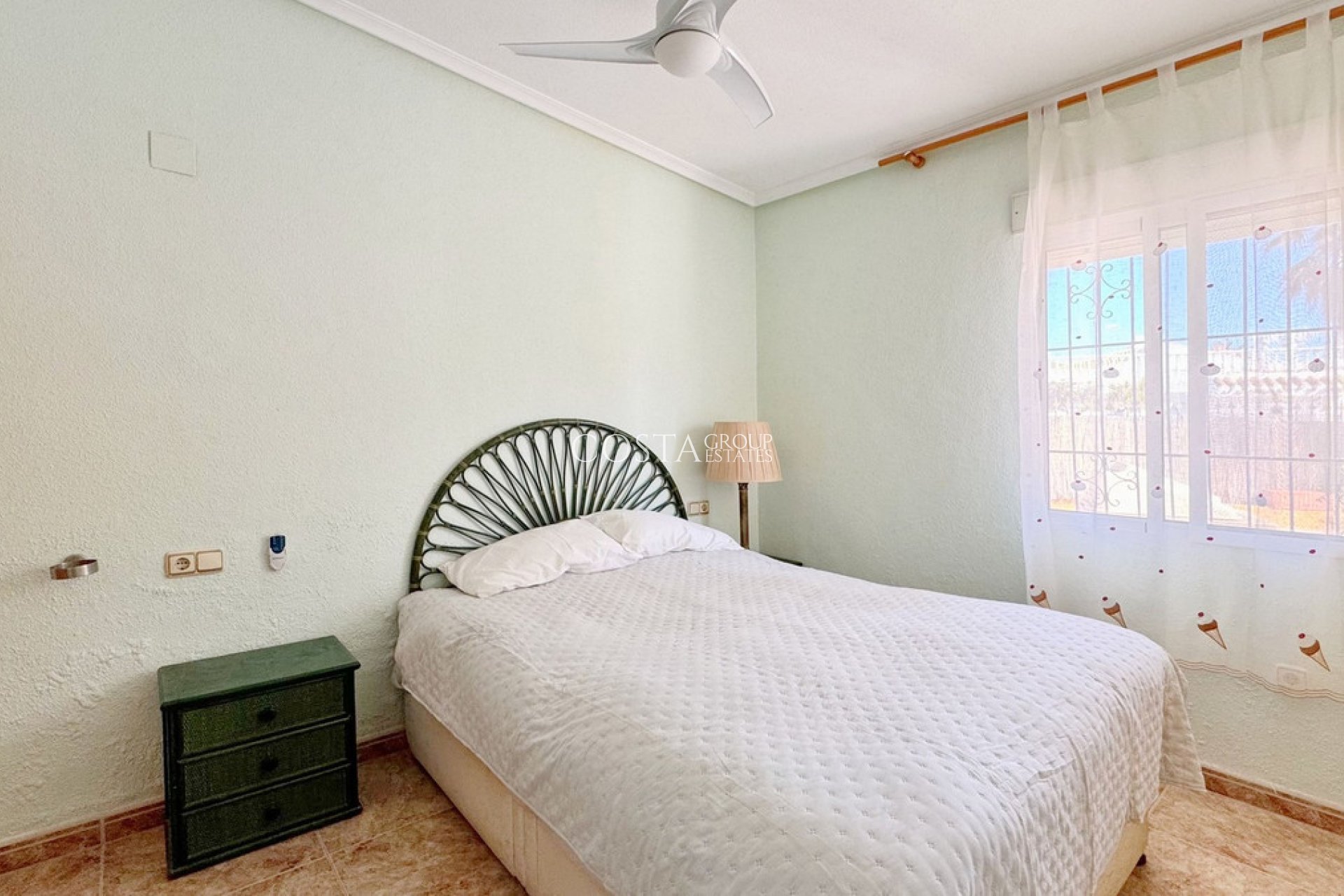 Resale - House -
Orihuela - Punta Prima