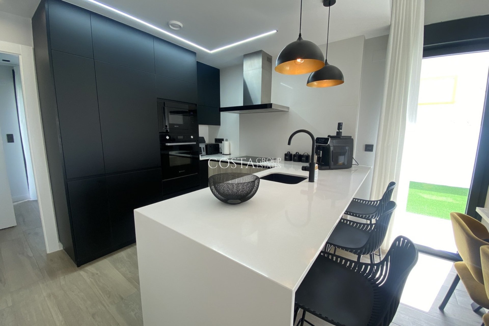 Resale - House -
Orihuela - Punta Prima
