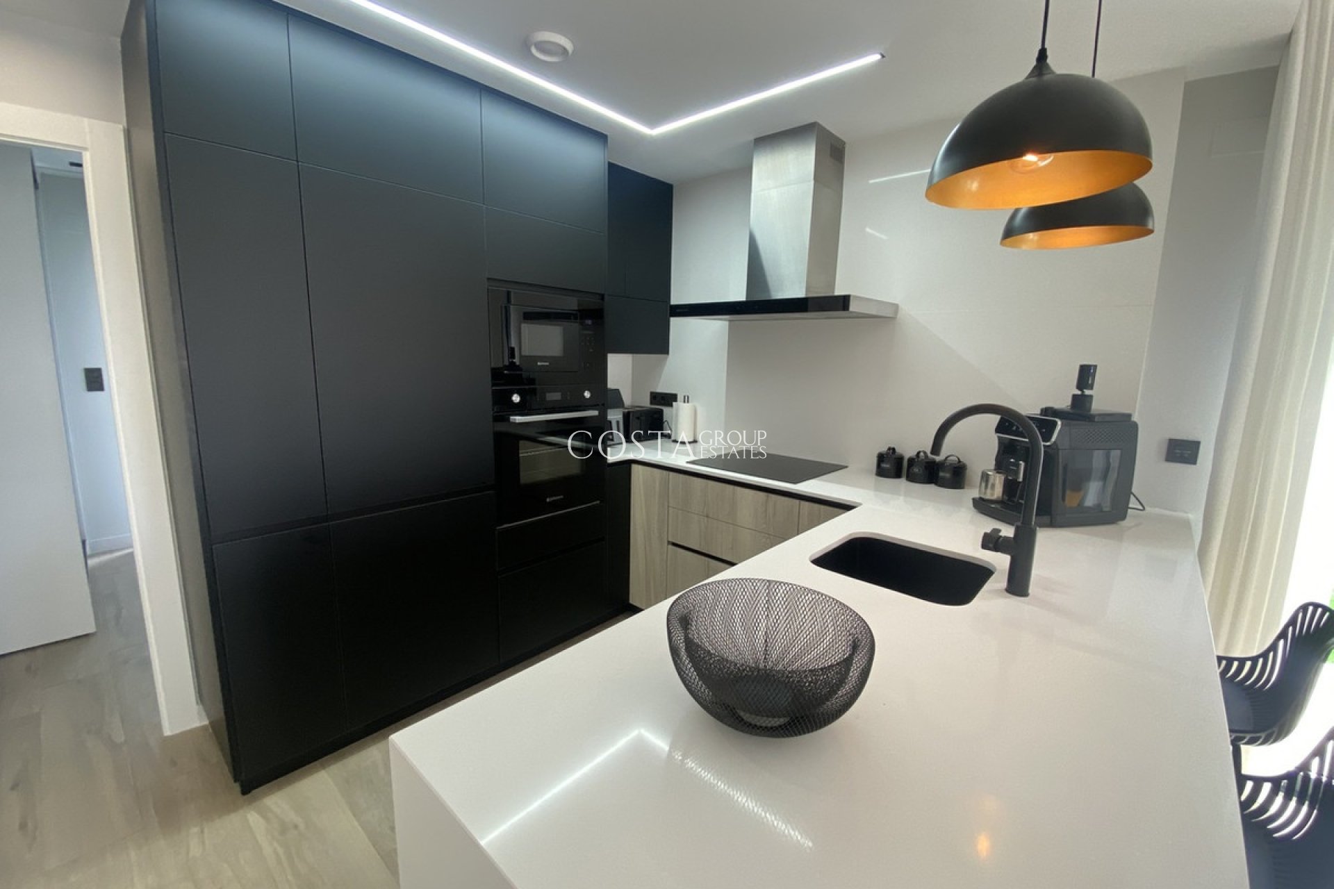 Resale - House -
Orihuela - Punta Prima