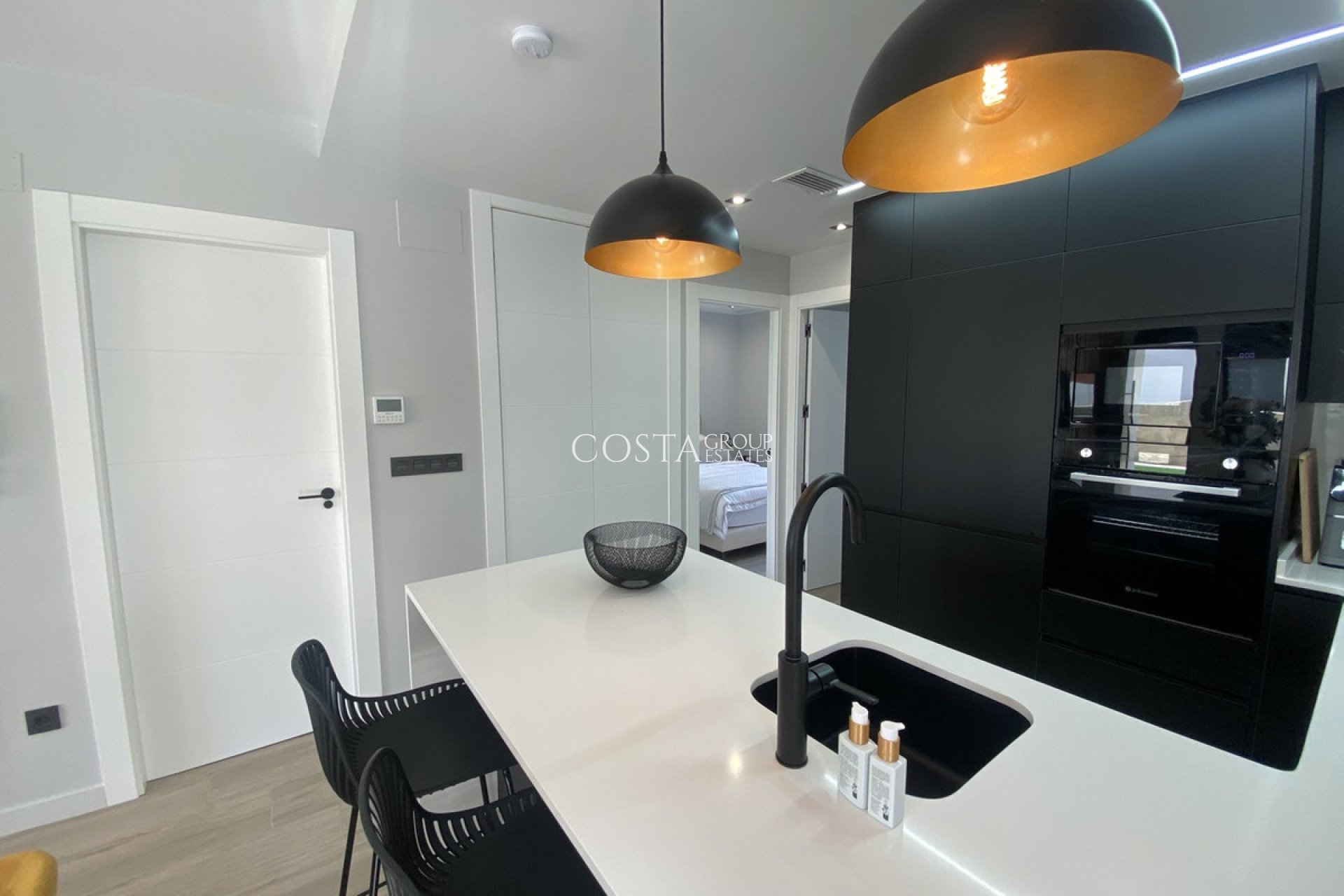 Resale - House -
Orihuela - Punta Prima