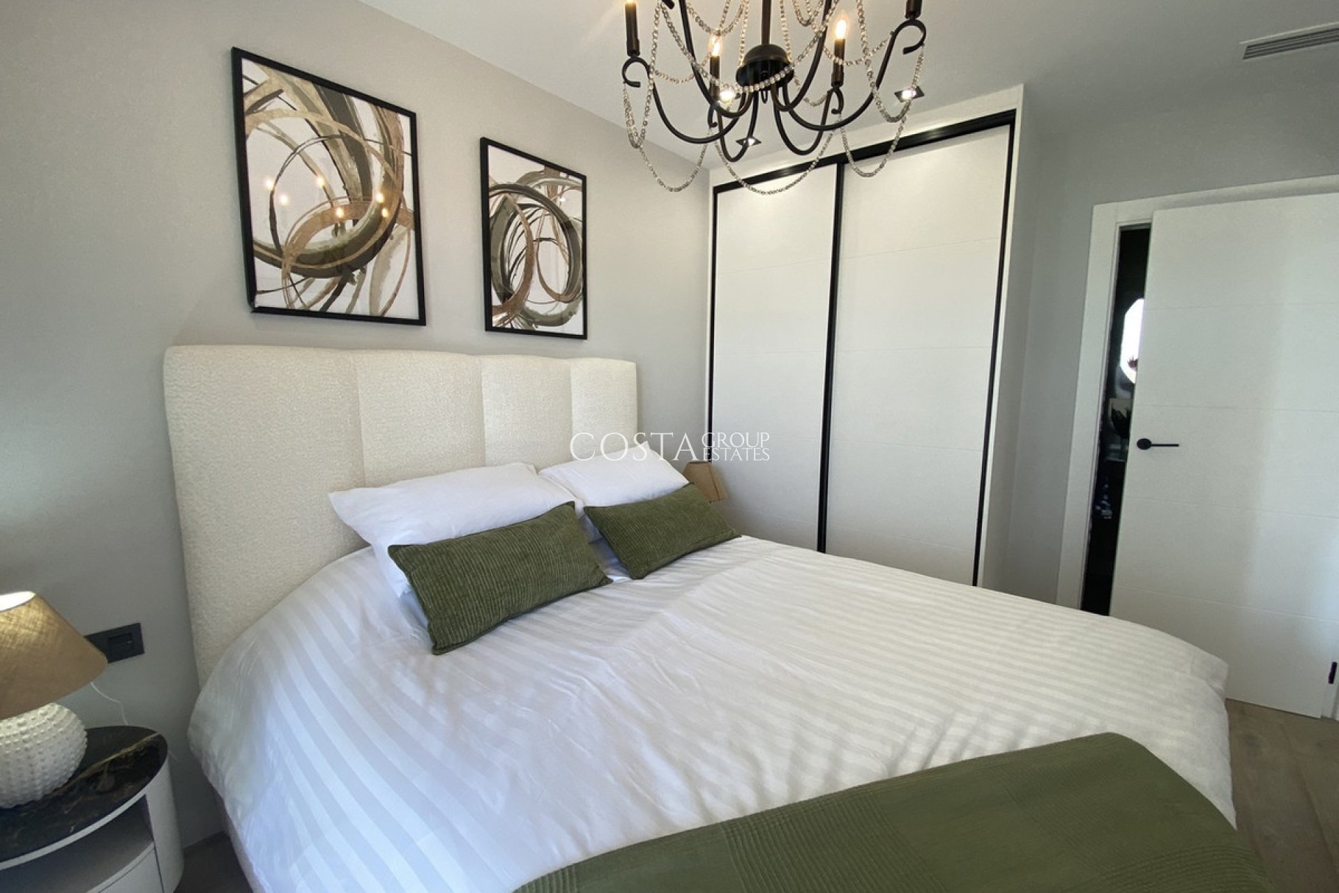 Resale - House -
Orihuela - Punta Prima