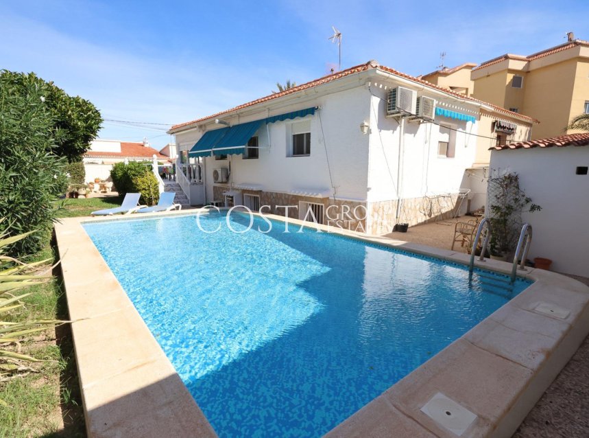 Resale - House -
Orihuela - Punta Prima