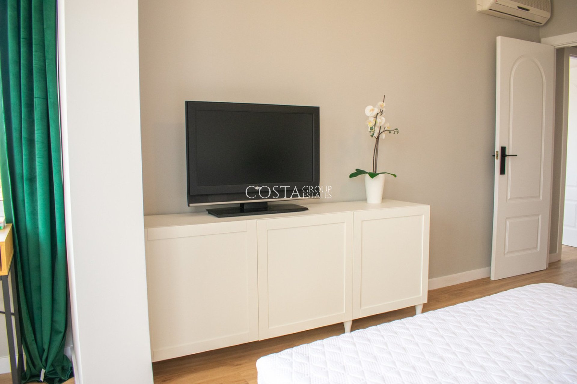 Resale - House -
Orihuela - Punta Prima