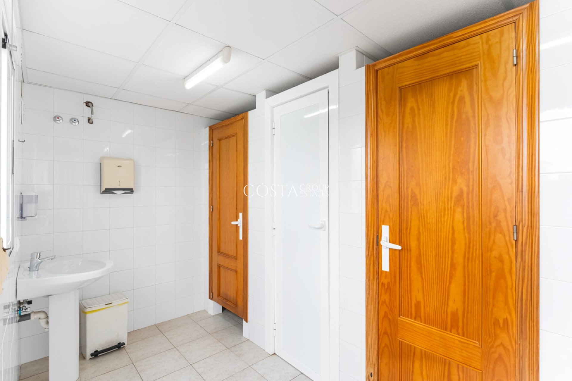 Resale - House -
Orihuela - Villamartin