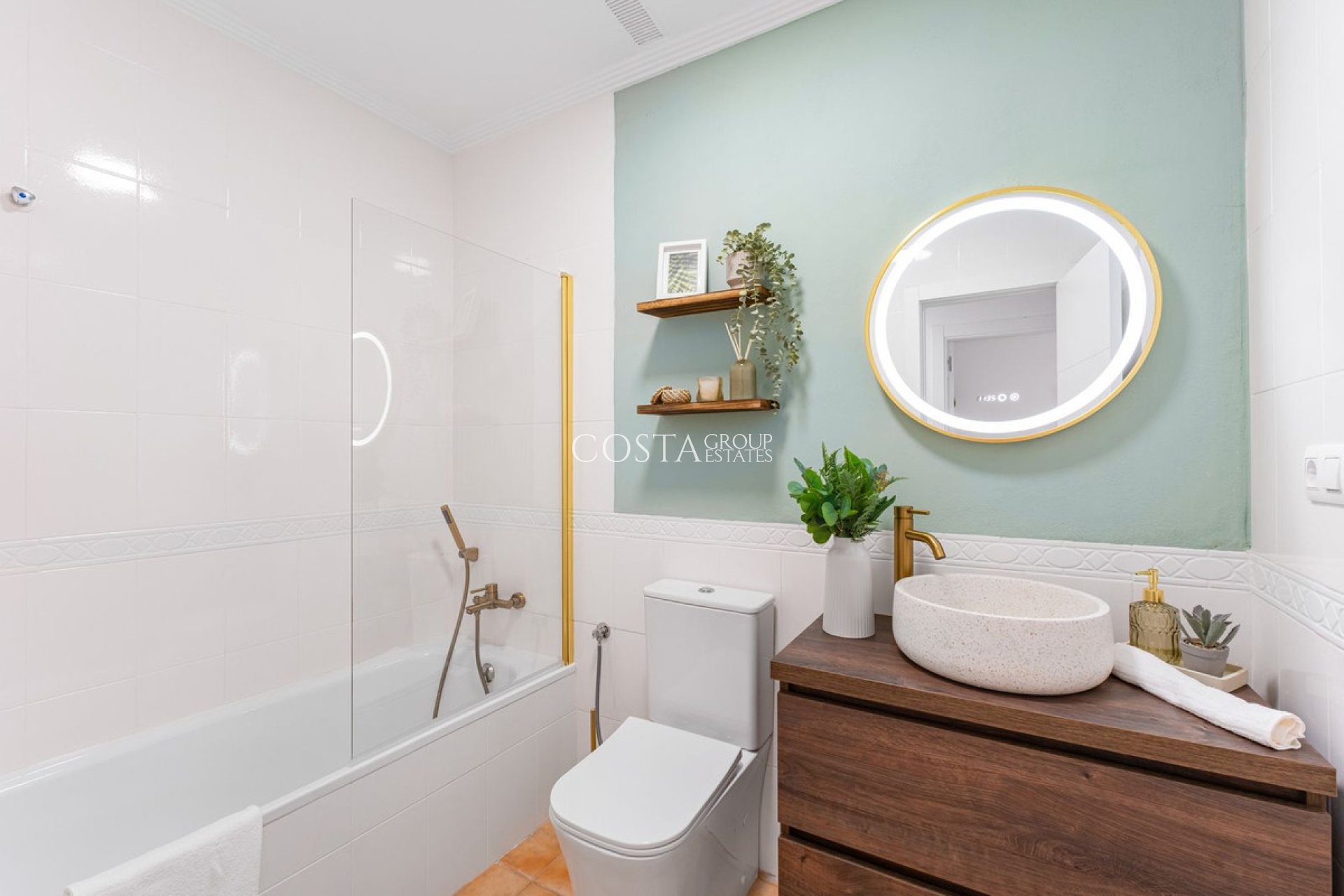 Resale - House -
Orihuela - Villamartin