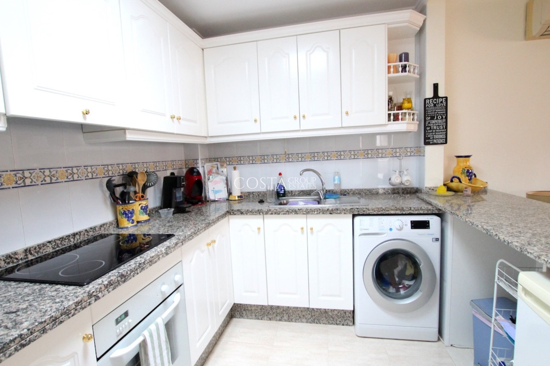 Resale - House -
Orihuela - Villamartin