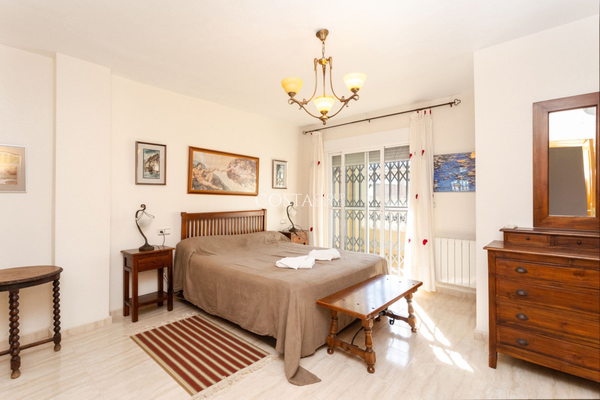 Resale - House -
Orihuela - Villamartin