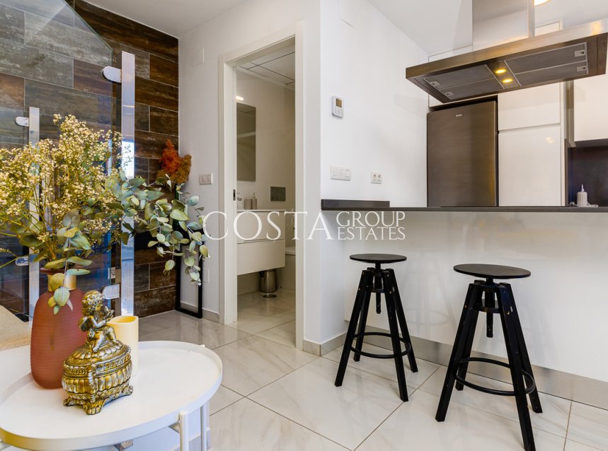 Resale - House -
Orihuela - Villamartin