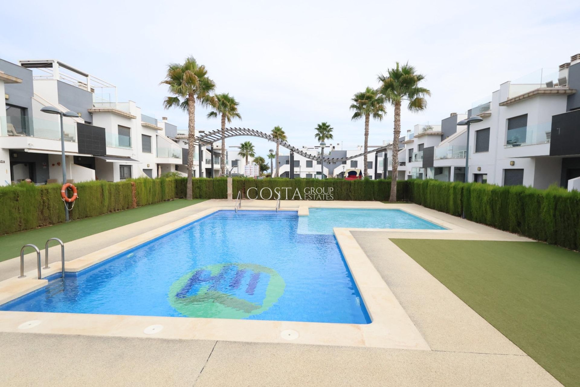 Resale - House -
Pilar de la Horadada - Pilar de la Horadada Centro