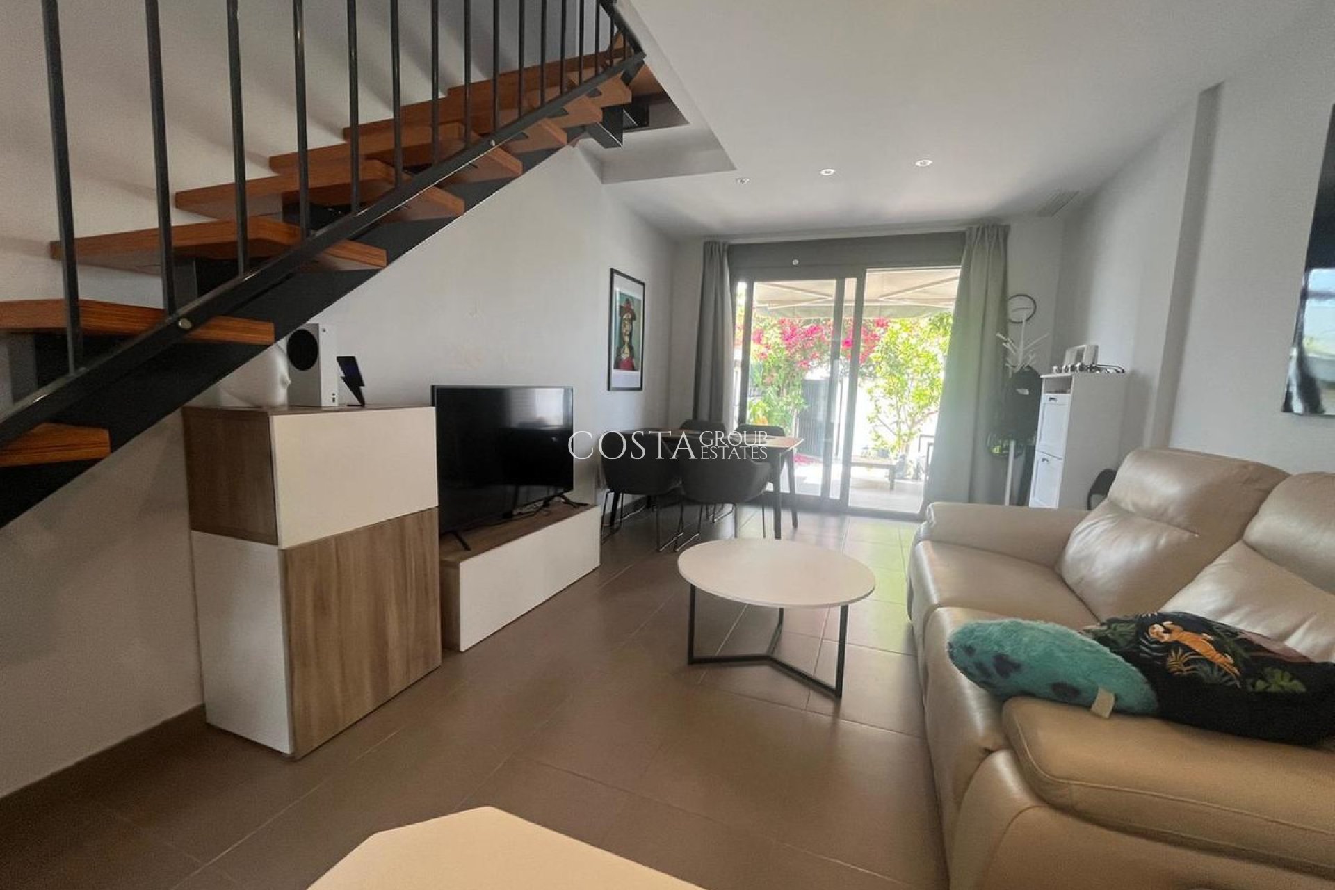 Resale - House -
Pilar de la Horadada - Torre De La Horadada