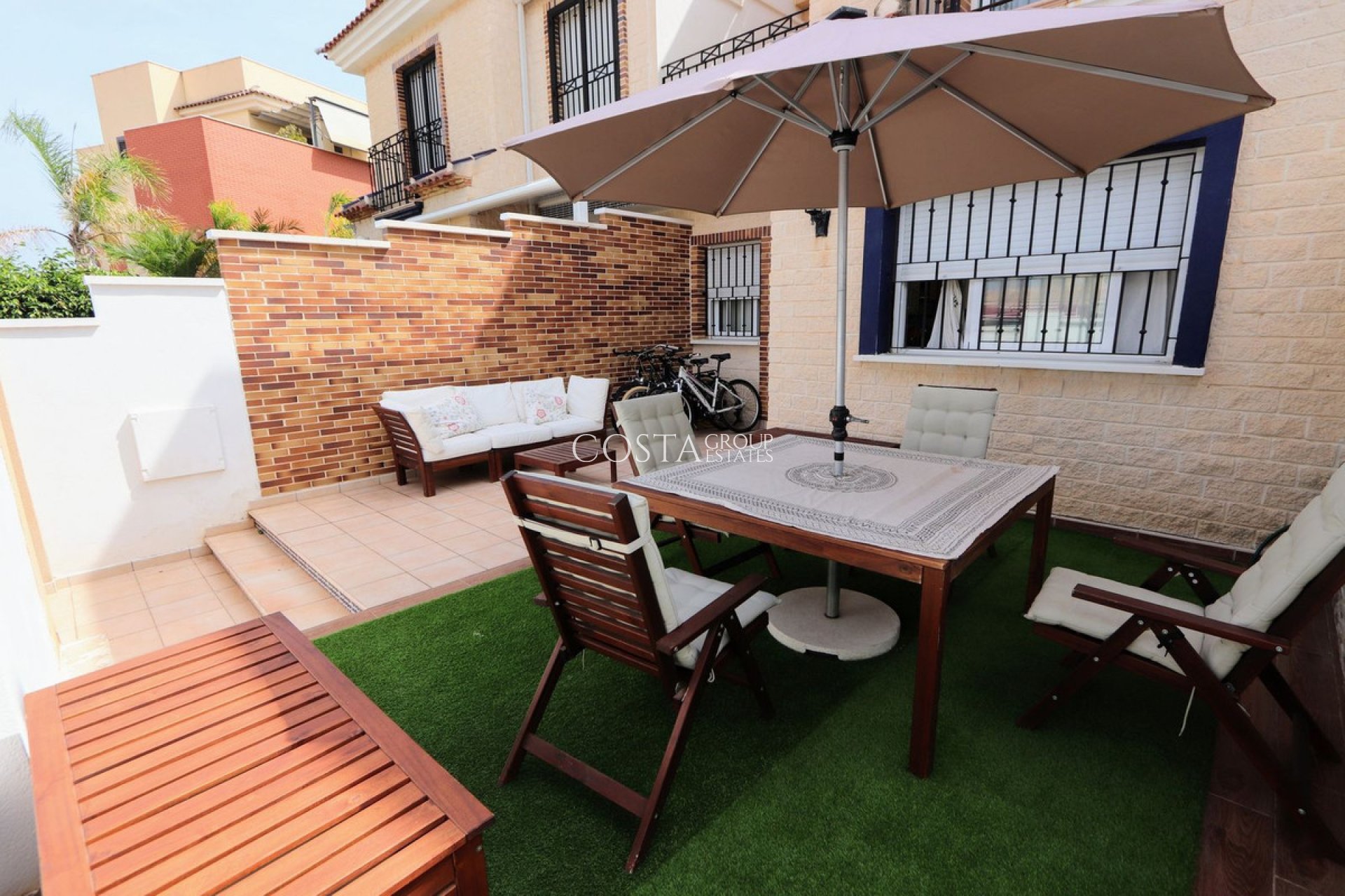 Resale - House -
Pilar de la Horadada - Torre De La Horadada