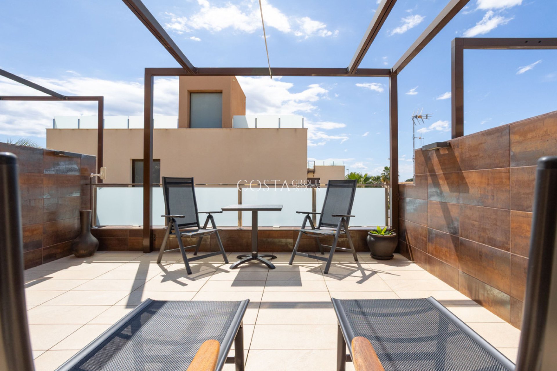 Resale - House -
Pilar de la Horadada - Torre De La Horadada