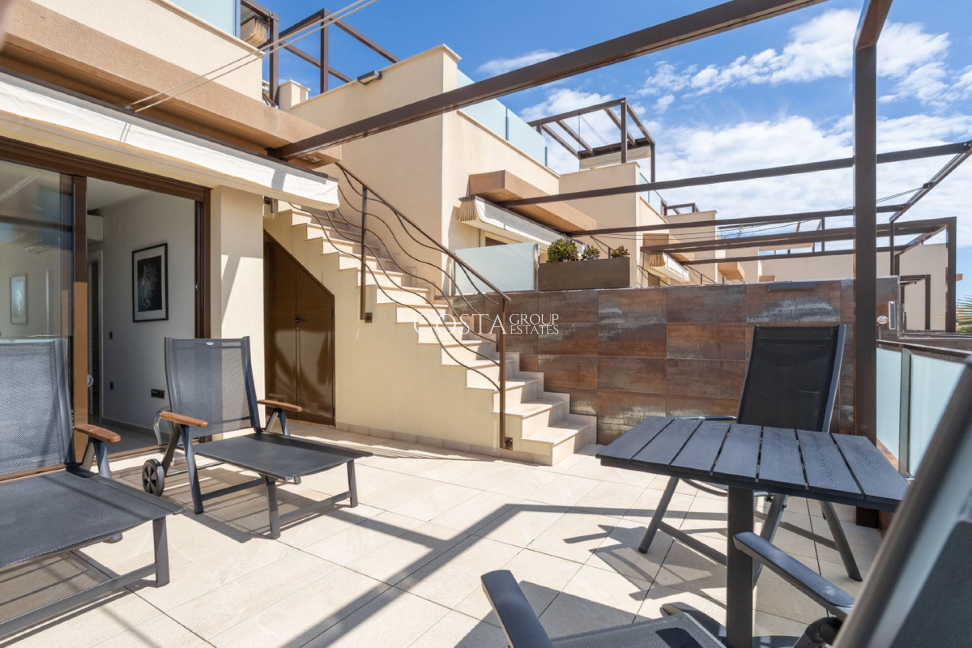 Resale - House -
Pilar de la Horadada - Torre De La Horadada