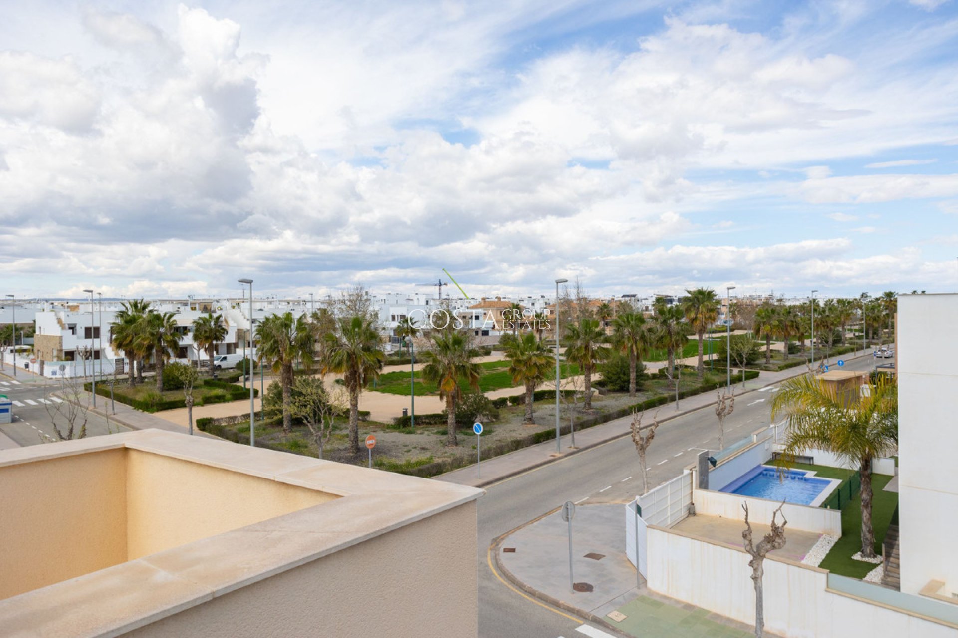 Resale - House -
Pilar de la Horadada - Torre De La Horadada