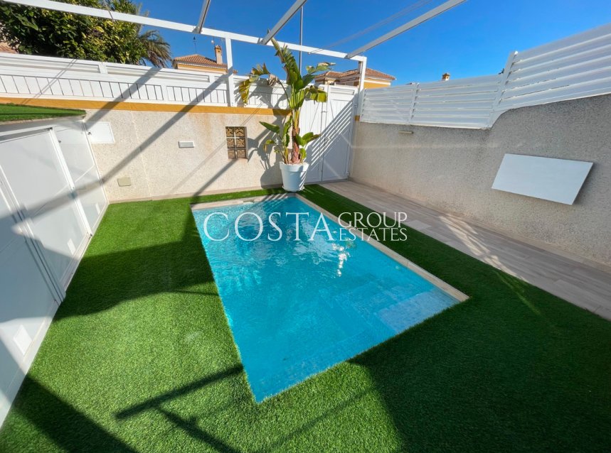 Resale - House -
Pilar de la Horadada - Torre De La Horadada