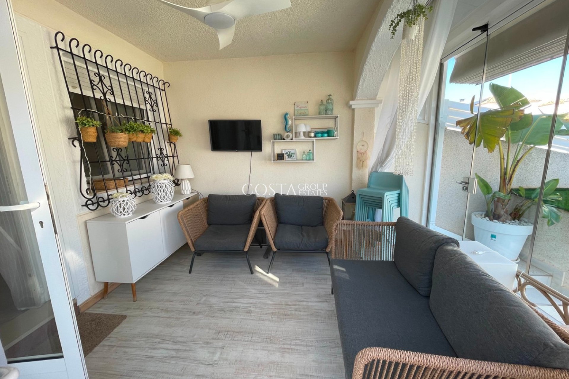 Resale - House -
Pilar de la Horadada - Torre De La Horadada