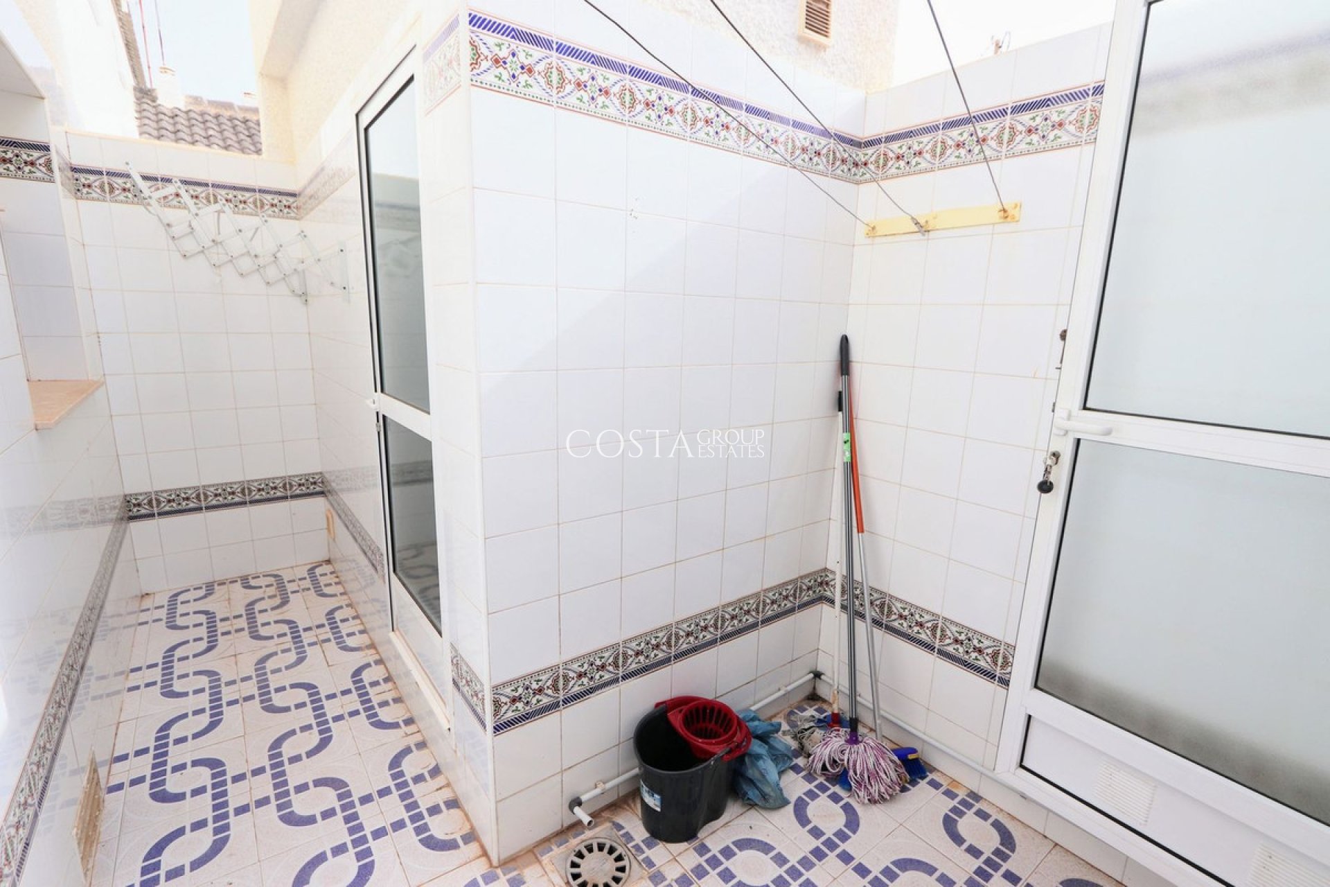 Resale - House -
Pilar de la Horadada - Torre De La Horadada