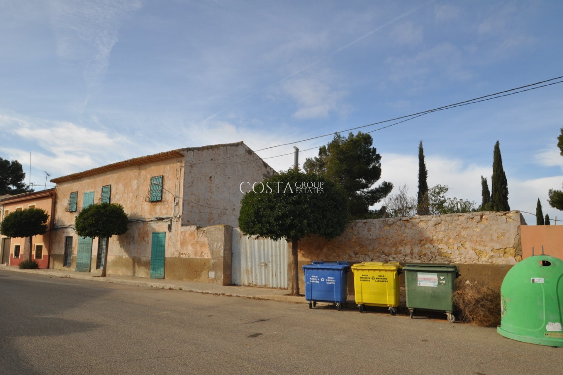 Resale - House -
Pinoso - Pinoso Centro